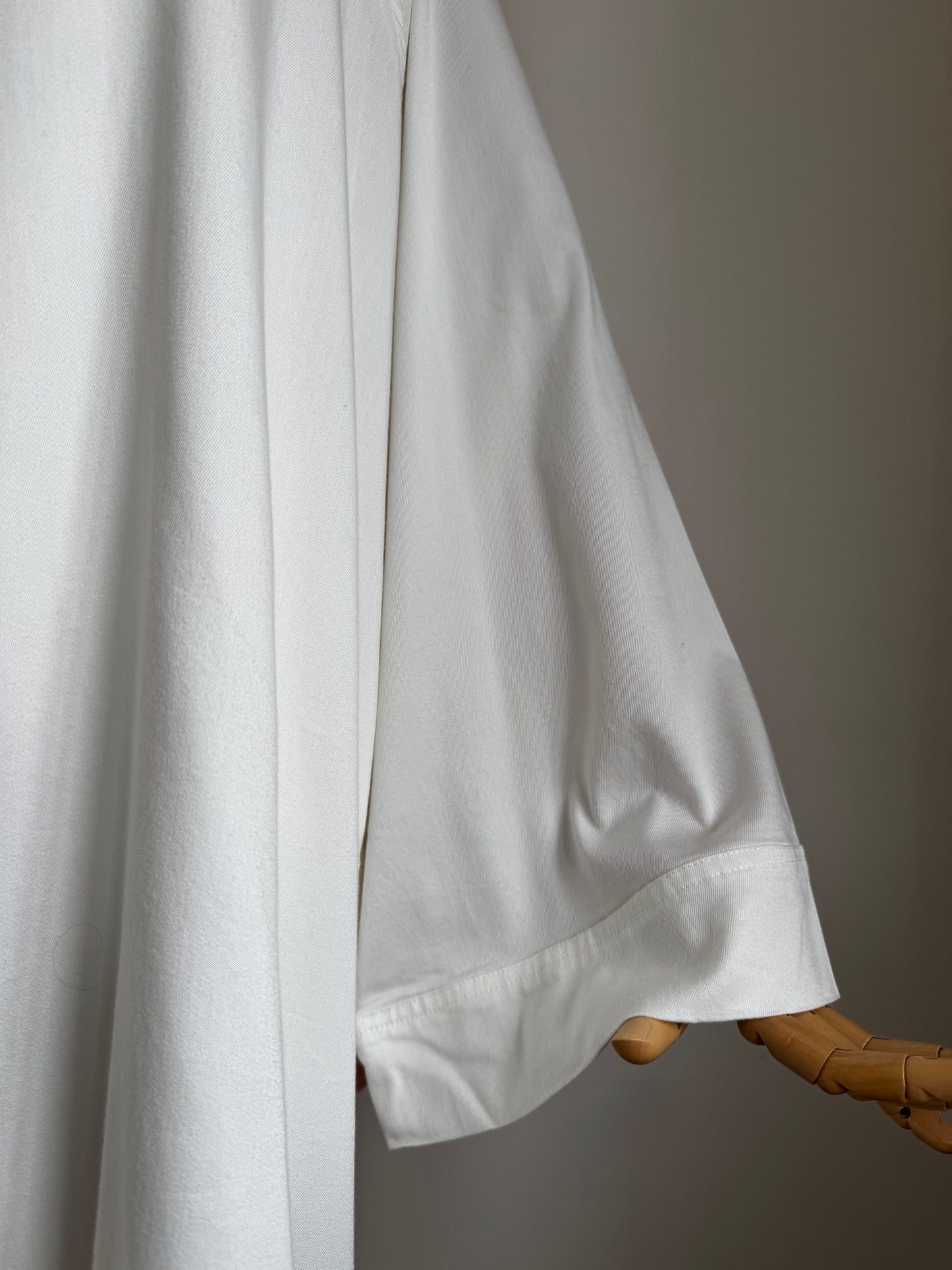 White abaya Jasminah