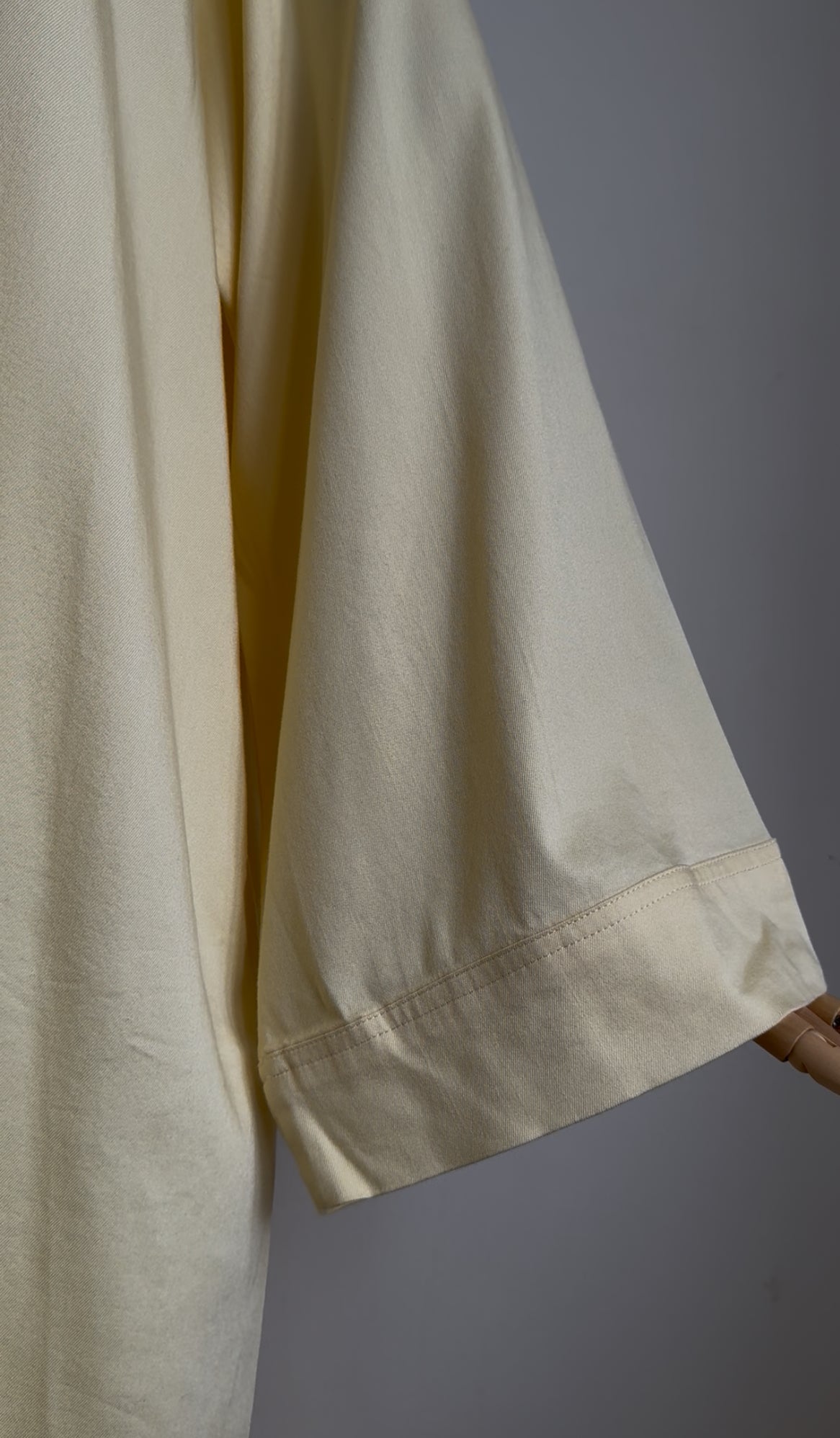 Yellow abaya Jasminah