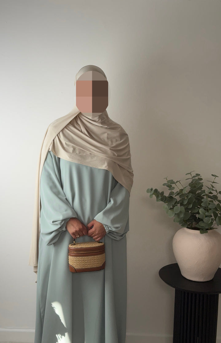 Medina Silk Abaya – Aisha | Elegant Modest Maxi Dress with Pockets