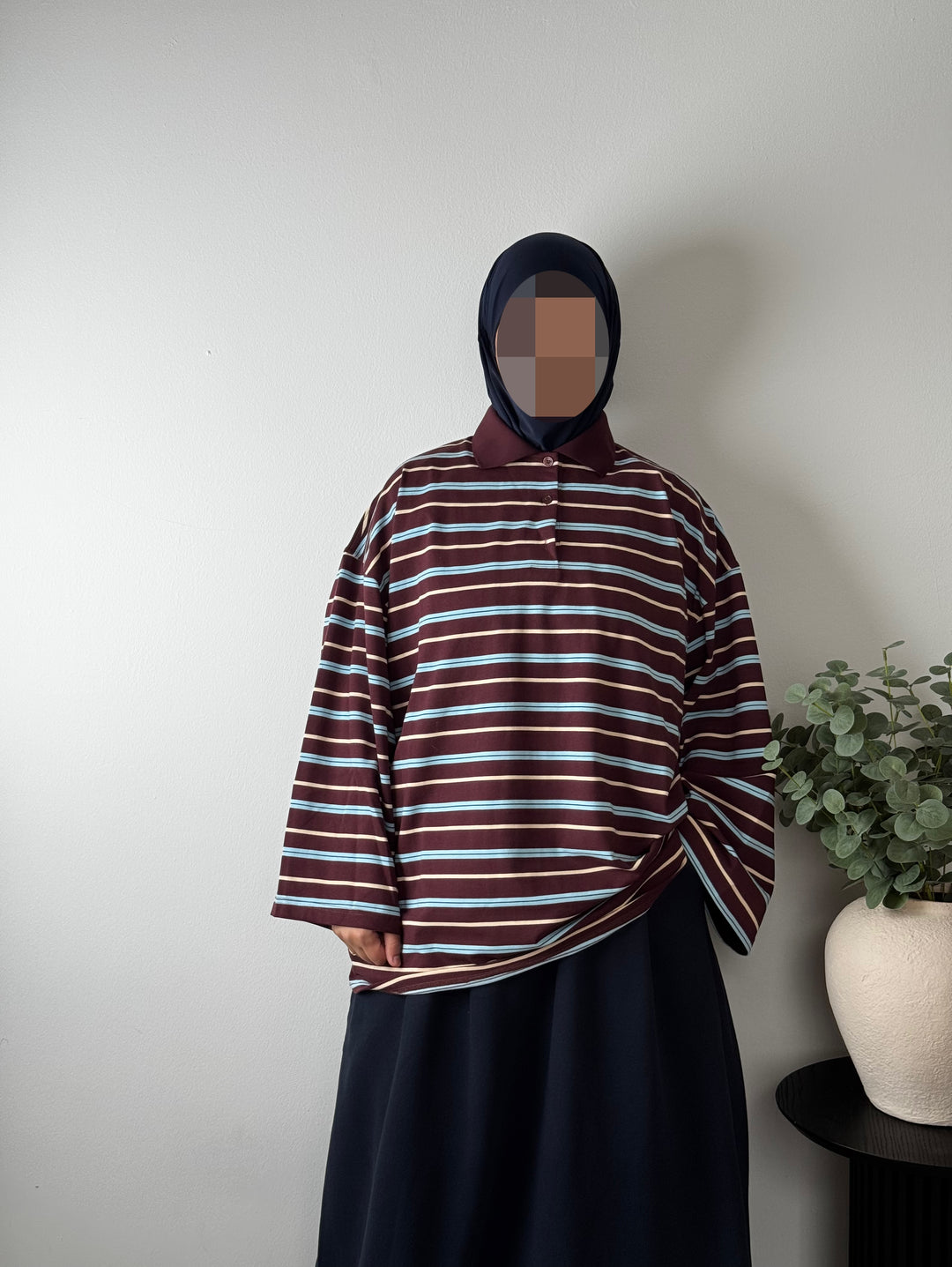 The Essential Modest striped Polo