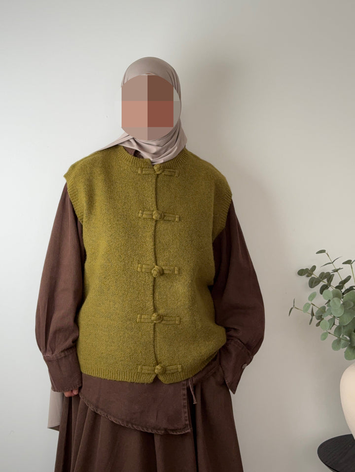 Asian-Inspired Sleeveless Knit Vest