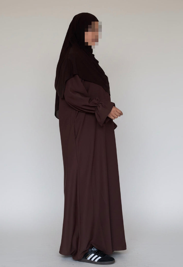 Maryam Medina Silk Abaya – Elegant Modest Maxi Dress with Tulip Sleeves