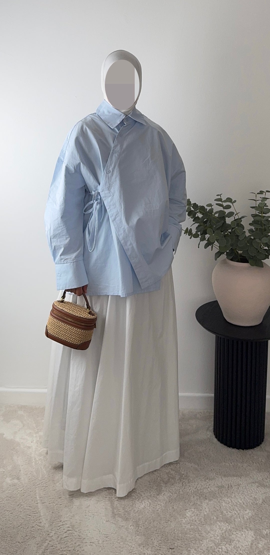 100% Cotton Asymmetrical Oversized Shirt – Modern Elegance