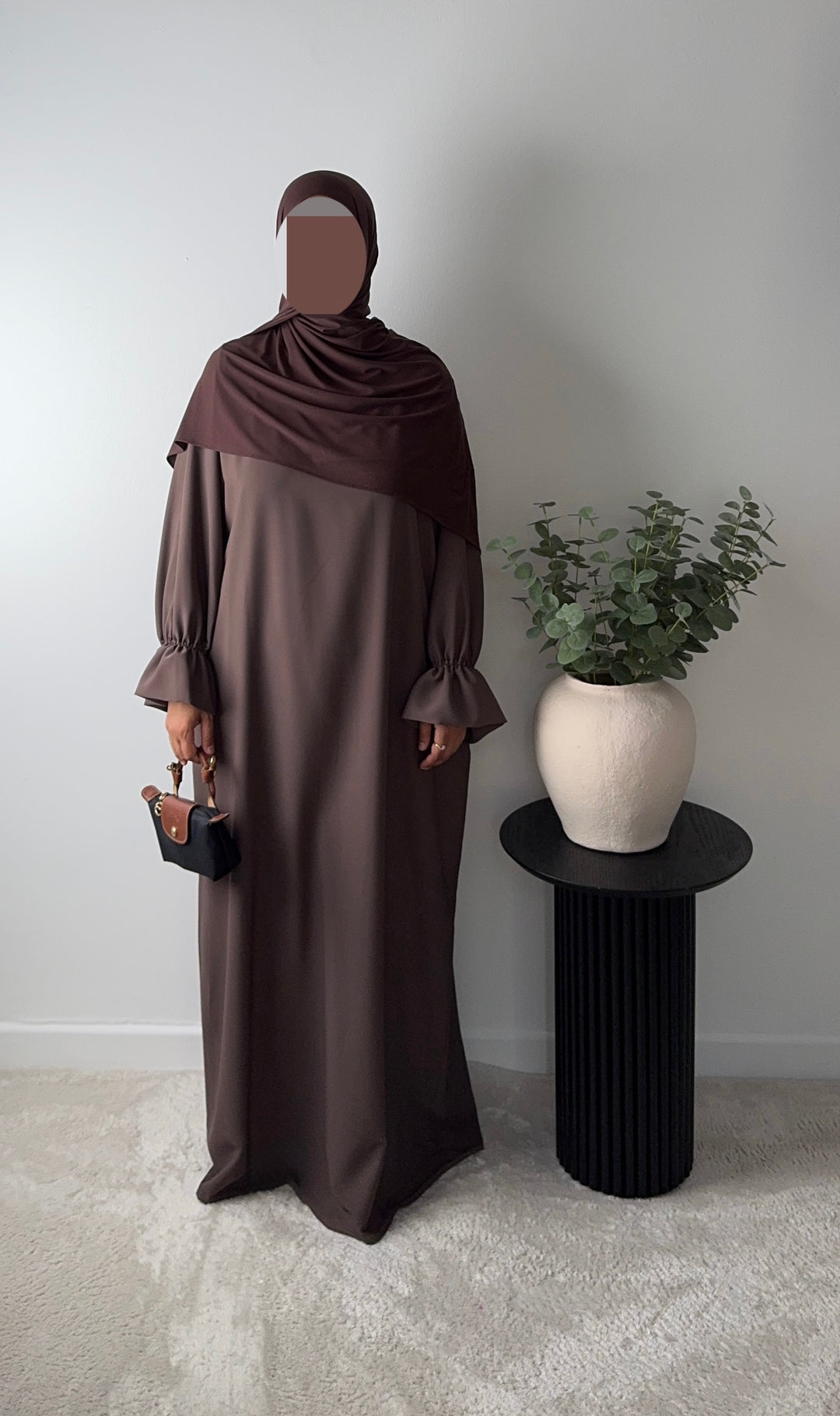 Maryam Medina Silk Abaya – Elegant Modest Maxi Dress with Tulip Sleeves