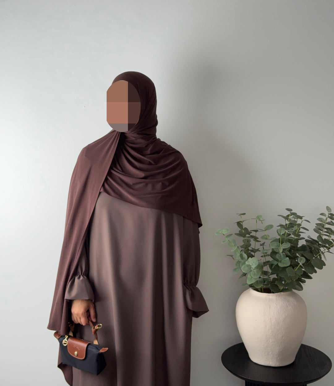 Maryam Medina Silk Abaya – Elegant Modest Maxi Dress with Tulip Sleeves