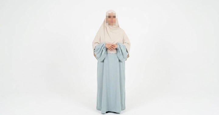 Medina Silk Abaya – Aisha | Elegant Modest Maxi Dress with Pockets