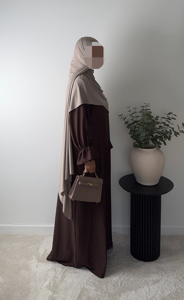 Maryam Medina Silk Abaya – Elegant Modest Maxi Dress with Tulip Sleeves