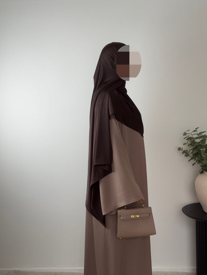 Layana Elegant Zoom Fabric Abaya – Flared Sleeve Modest Maxi Dress