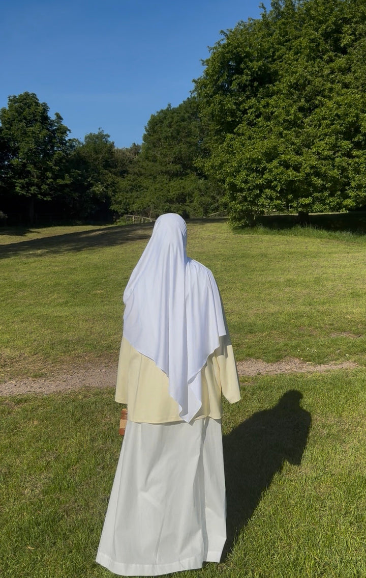 Liquid Jersey Hijab XL – Elegant Flow &amp; Everyday Comfort
