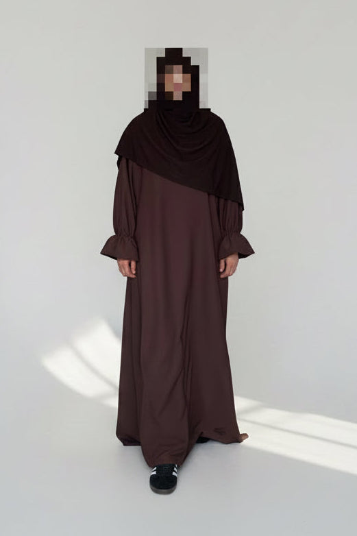 Maryam Medina Silk Abaya – Elegant Modest Maxi Dress with Tulip Sleeves