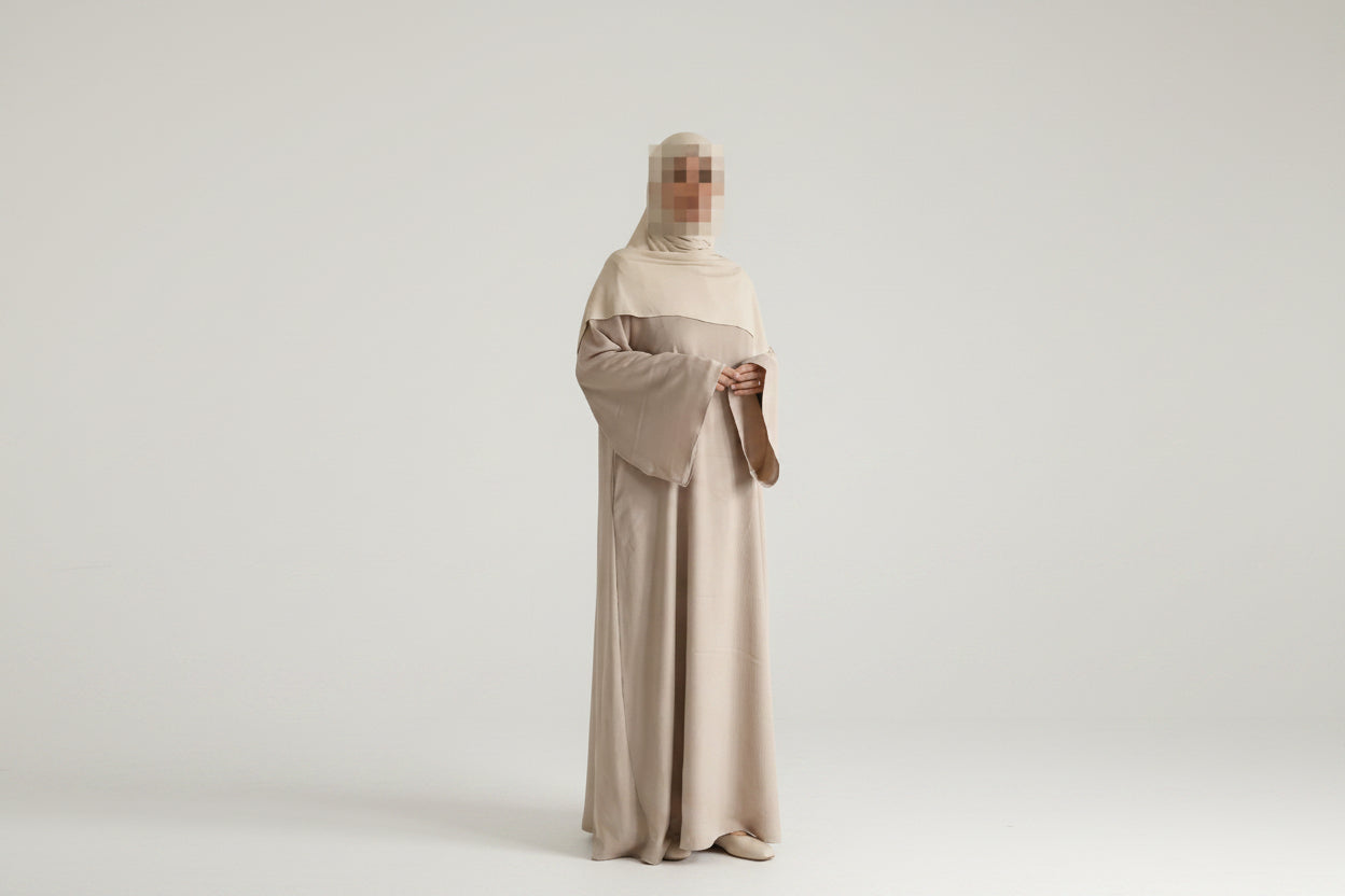 Layana Elegant Zoom Fabric Abaya – Flared Sleeve Modest Maxi Dress